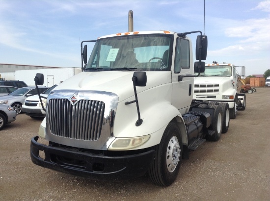 2006 International 8600 Day Cab Truck Tractor