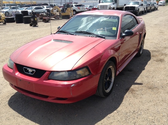 2002 Ford Mustang Coupe Car