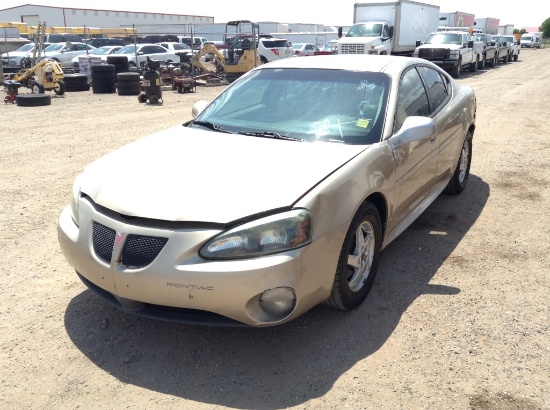 2004 Pontiac Grand Prix Sedan