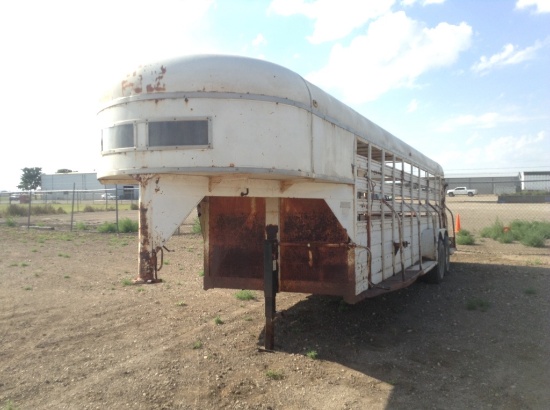 WW Livestock Trailer