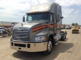 2008 Mack CXU613 Sleeper Truck Tractor