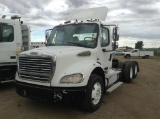 2006 Freightliner Day Cab Truck Tractor