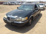 1999 Lincoln Town Car Sedan Car