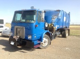 2001 Volvo Refuse Truck