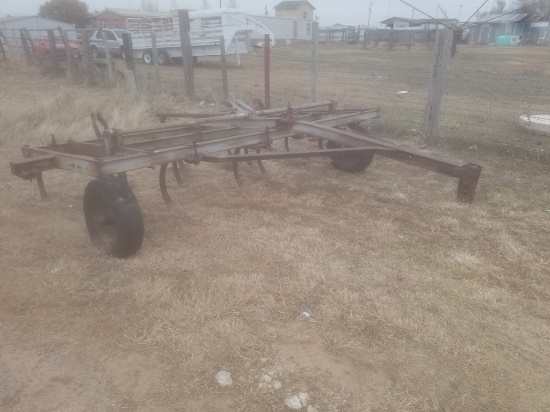15' Spring Chisel Plow