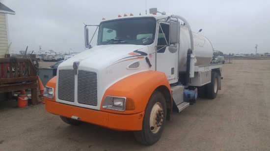 2002 Kenworth T300 Pump Truck