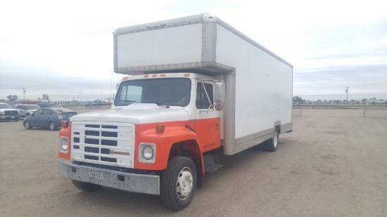 1989 International S1600 Box Truck