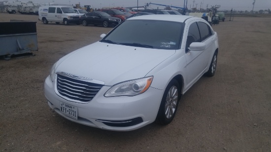 2013 Chrysler 200 Sedan Car