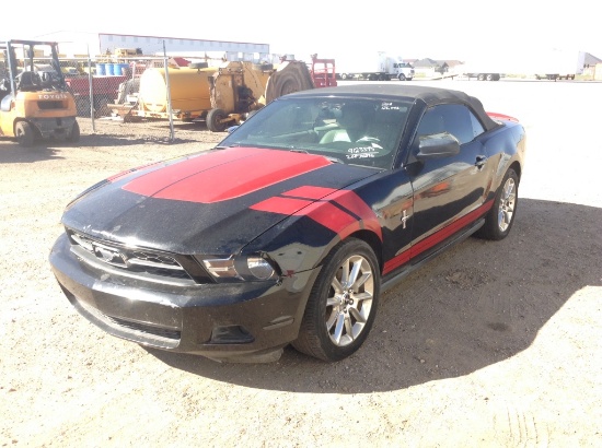 2011 Ford Mustang Convertible Car