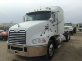 2008 Mack CXU613 Sleeper Truck Tractor