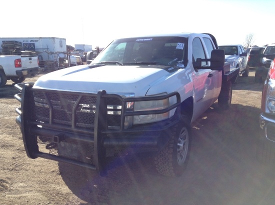 2011 Chevrolet Silverado Crew Cab Flatbed Truck 4X2 V8, 6.6L T , Fuel Type: D , Transmission: A6 , C