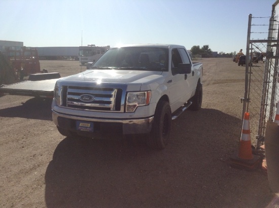 2010 Ford F-150 Pickup Truck 4X2 V8, 4.6L , Fuel Type: G , Transmission: A6 , Color: White , ODO Rea