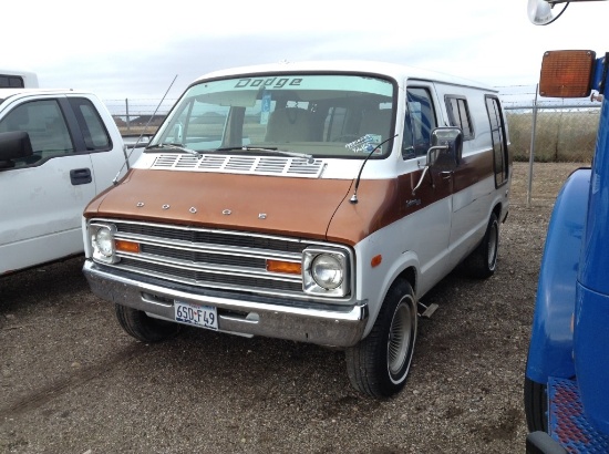 1978 Dodge Van , Fuel Type: Gasoline , Transmission: Auto , Color: White , ODO Reads: Exempt , VIN: 