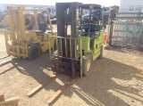 1993 Clark GPX25 Forklift Engine Type: 4 Cyl , Fuel Type: G , Transmission Type: Automatic , Meter R