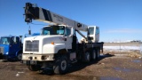 2006 International 5600i National Crane Truck 6X6 Cummins ISM , Fuel Type: D , Transmission: Automat