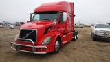 2012 Volvo Sleeper Truck Tractor 6x4 D13 , Fuel Type: D , Transmission: 10 Speed , Color: Red , ODO 