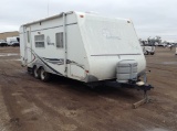 2007 Forest River Surveyor Camper Length: 20' , Tandem , 2 5/16'' Bumper Pull , Color White , VIN: 4