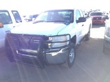 2011 Chevrolet Silverado Pickup Truck 4X4 V8, 6.0L , Fuel Type: G , Transmission: A6 , Color: White 