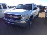 2013 Chevrolet Silverado Pickup Truck 4X4 V8, 6.0L , Fuel Type: N , Transmission: A6 , Color: White 