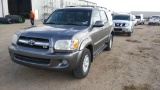 2005 Toyota Sequoia SUV SUV RWD V8, 4.7L , Fuel Type: G , Transmission: A5 , Color: Silver , ODO Rea