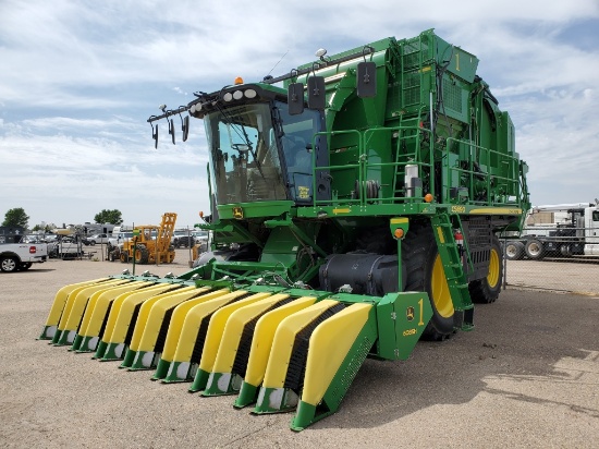 2018 John Deere CS690 Cotton Stripper A/C, Fire Suppression System, Ready t
