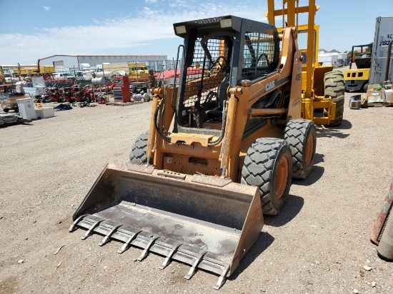 Case 435 Skid Steer Engine Type: 3 Cyl , Fuel Type: D , Transmission Type: