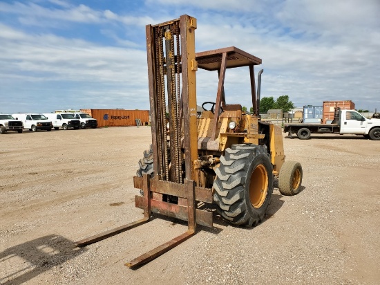 Case 585 All Terrain 5000lb Forklift Tilt and Side Shift Engine Type: 4 Cyl