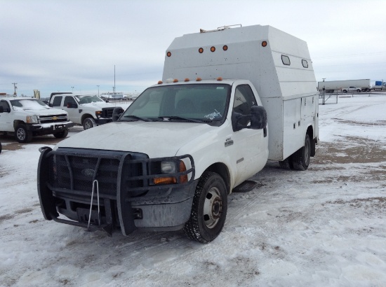 2007 Ford F-350 Mobile Shop Truck Truck 4X2 V8, 6.0L T , Fuel Type: DIESEL