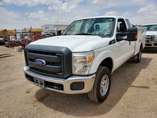 2015 Ford F-350 Super Dut Ext.Cab Service Truck 4X4 V8, 6.2L , Fuel Type: F