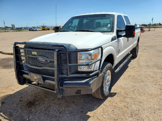 2015 Ford F-350 Super Dut Pickup Truck 4X4 V8, 6.7L T , Fuel Type: B , Tran
