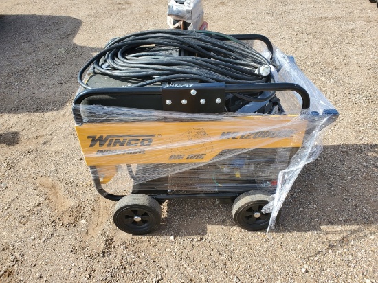 Winco Industrial Big Dog Generator w/Cable
