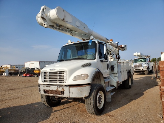 2005 Freightliner Business Class M2 Service Bucket