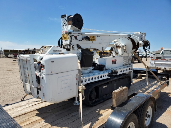Altec Db35 Backyard Digger Derrick On Tracks
