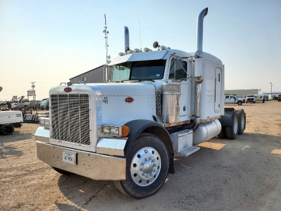1989 Peterbilt Sleeper Truck Tractor