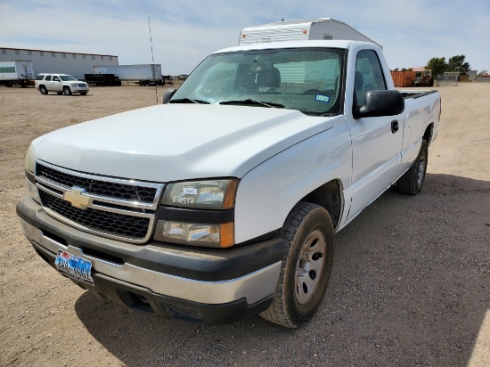 2006 Chevrolet Silverado Pickup Truck