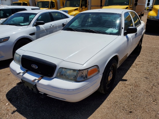 2011 Ford Crown Victoria Sedan Car