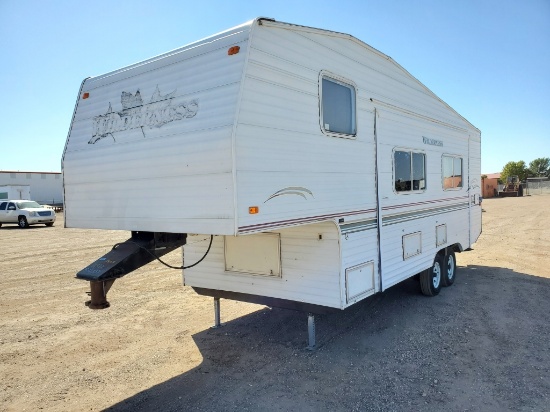 2000 Fleetwood Wilderness Travel Trailer