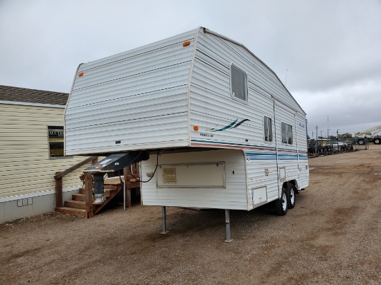 2001 Fleetwood Mallard Travel Trailer