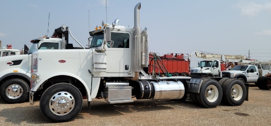 2013 Peterbilt 388 Tandem Axle Truck Tractor W/wet