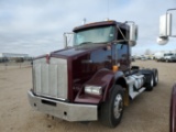 2015 Kenworth T800 Tandem Axle TRACTOR TRUCK