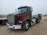 2015 Kenworth T800 Tandem Axle TRACTOR TRUCK