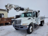 2009 International 4300  Digger Derrick Truck