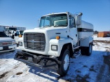 1995 Ford LN8000 Water  TRACTOR TRUCK