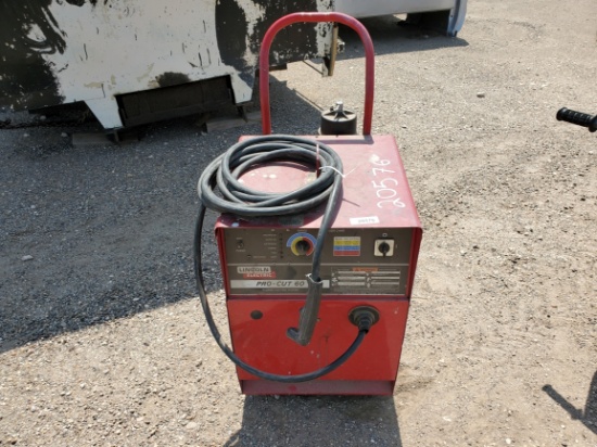 Lincoln Electric Pro-Cut 60 Plasma Cutter w/Wand