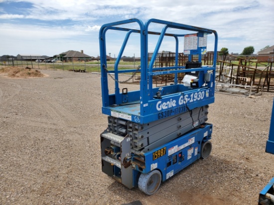 Genie GS-30P Scissor Lift