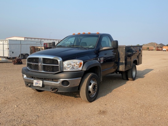 2008 Dodge Ram 4500 SLT / ST Regular Cab 4D