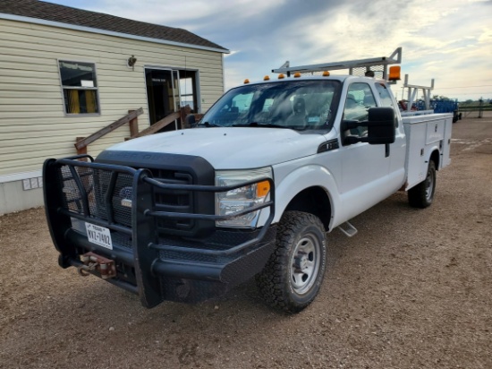 2012 Ford F350 Super Duty Lariat  Super Cab Service Truck Lariat SuperCab Long Bed 4WD