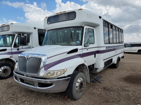 2009 IC PC015 Bus