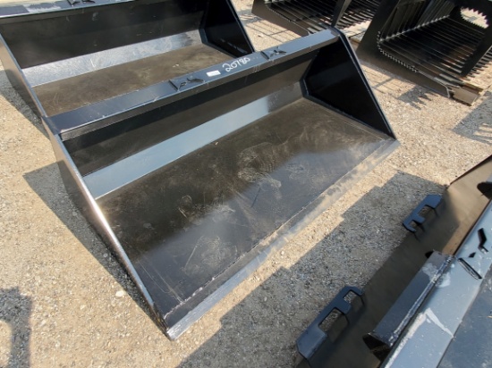 72" QT Bucket w/Blade