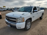 2011 Chevrolet Silverado 1500 LT Crew Cab 4D  LT